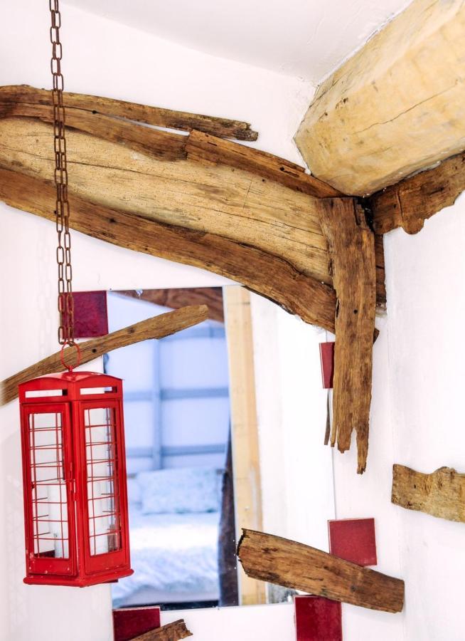 Le Moulin De Chamambard 호텔 Saint-Denis-les-Bourg 외부 사진
